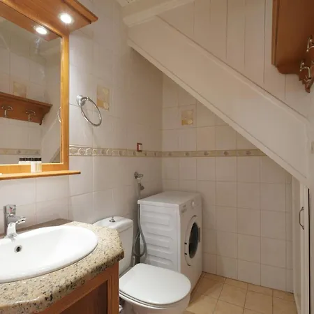 Elieta Corfu Town Family House 2 *