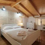 Elieta Corfu Town Family House 2 Ferienhaus